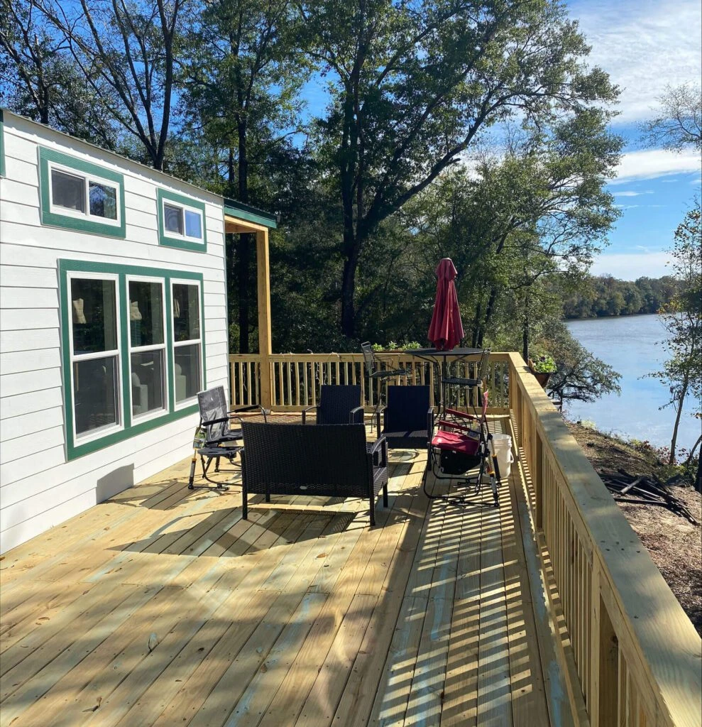 Vacavia Cottages & Cabins park model home