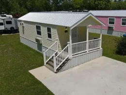 park model homes, by Vacavia